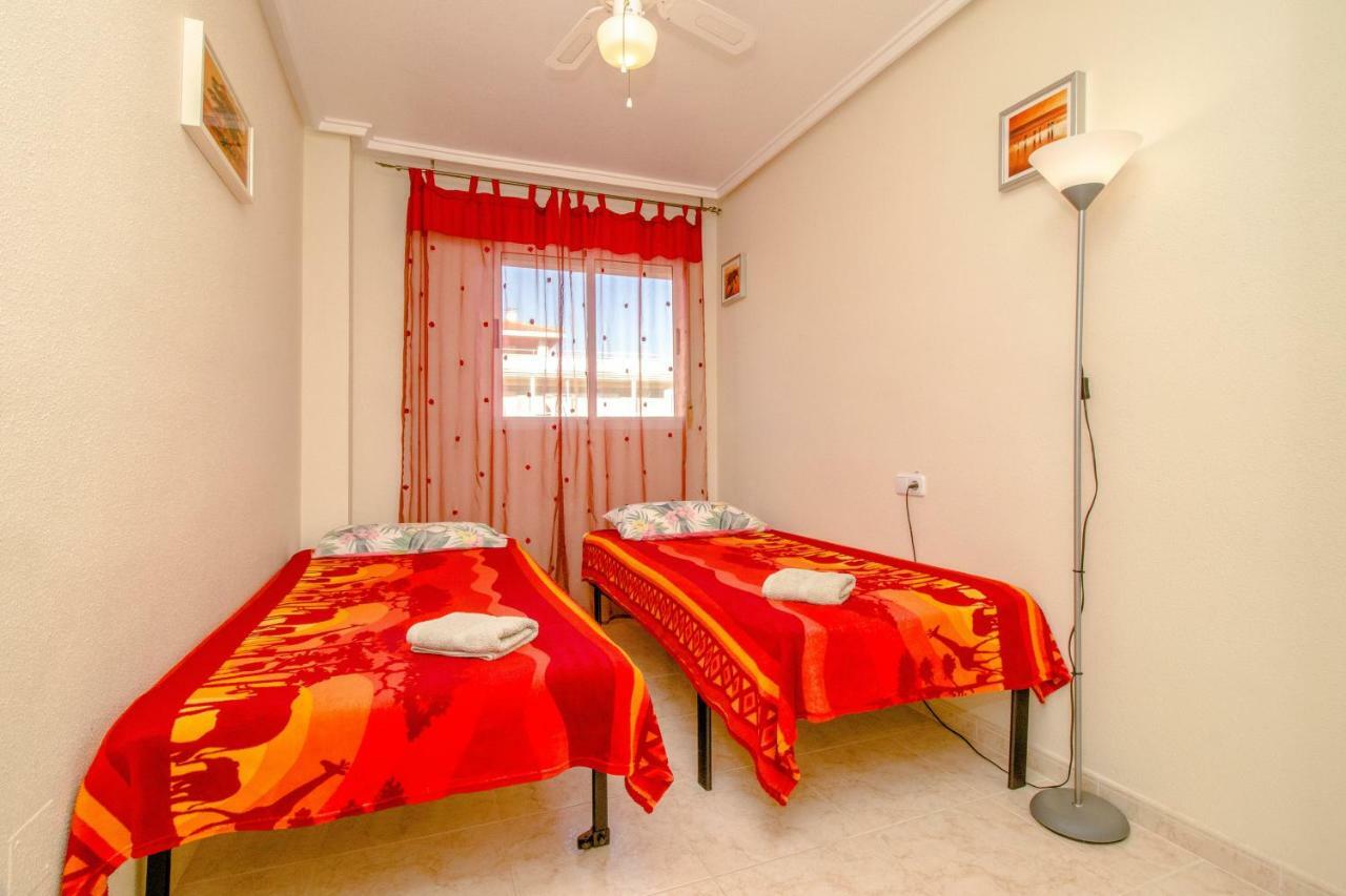Pleamar Punta Prima Apartment ตอร์เรเวียคา ภายนอก รูปภาพ
